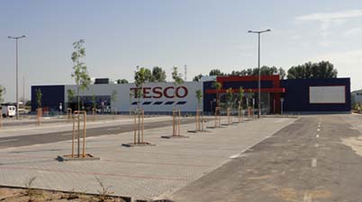 TESCO 3k standard bevásárlóközpont