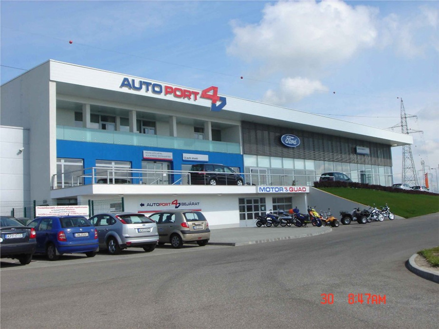 Autoport 4x4 car showroom and service workshop