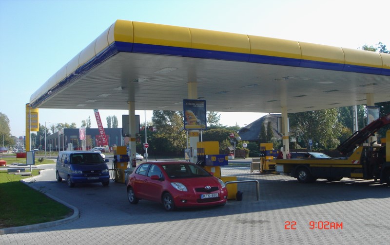 Construction of a JET petrol station